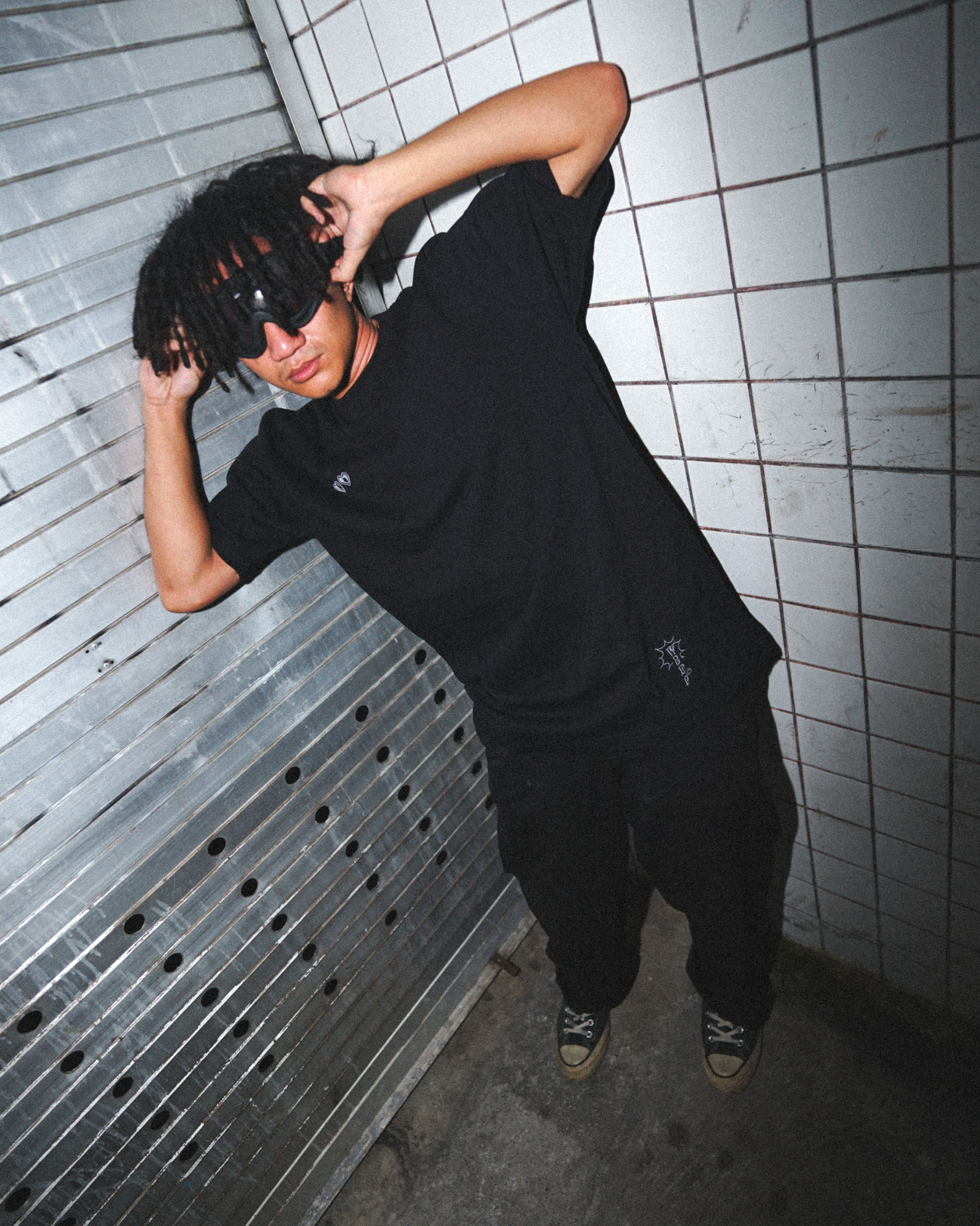Black Basic Tee image 4