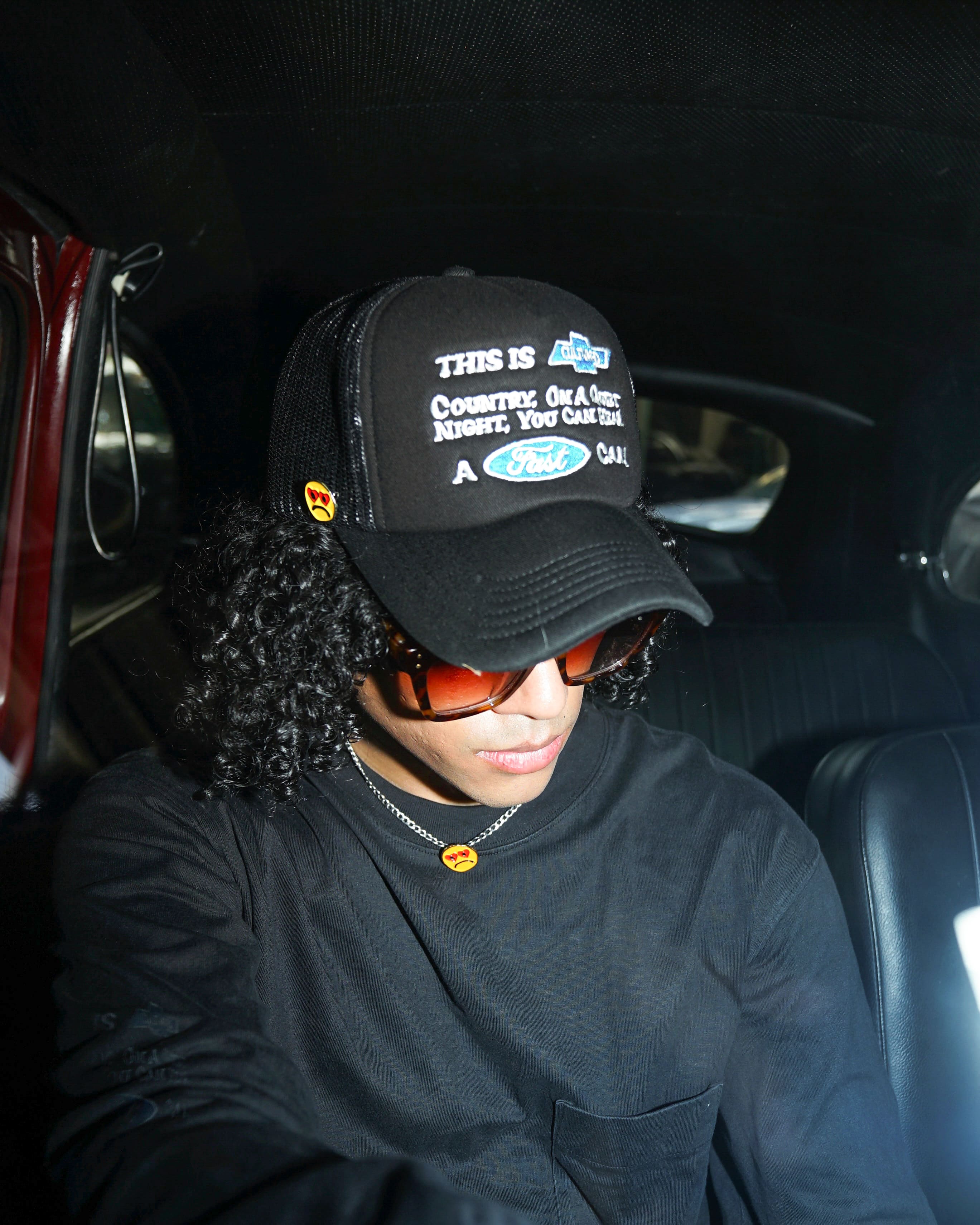 Rival Trucker Hat - Model