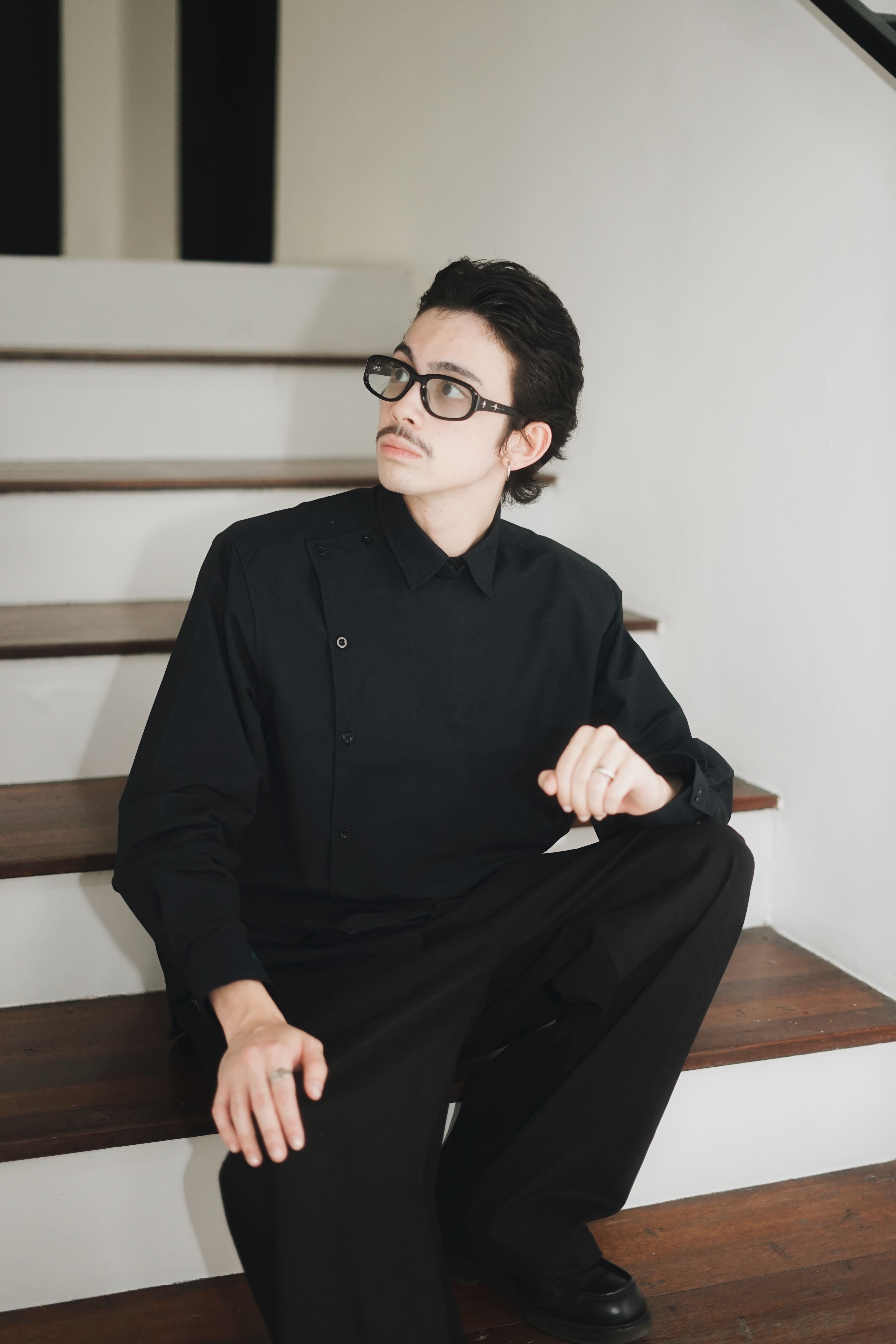 Black Tactus Shirt - Model